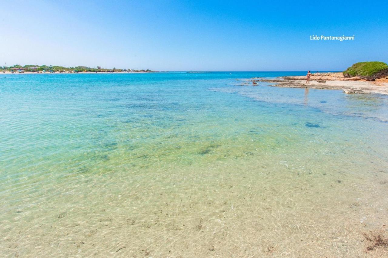 Vista Mare Pantanagianni Beach Torre Santa Sabina Exteriör bild